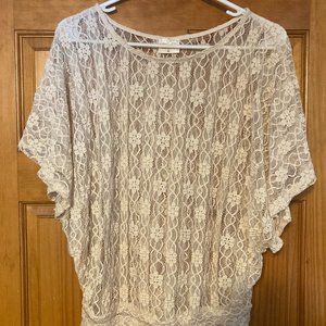 Lace Crop Size Medium
